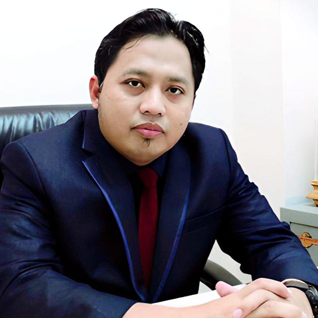 Foto Dr. Ikhwan Ashadi, Konsultan Pajak Utama